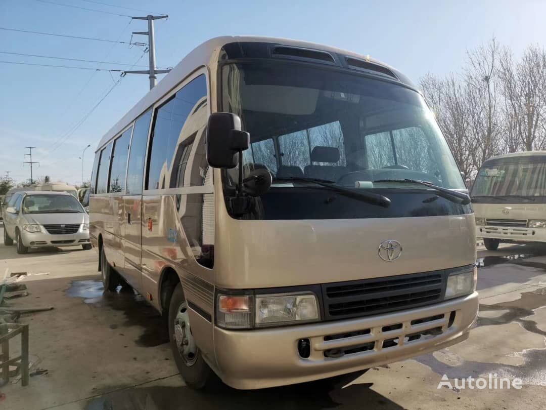 城市公共汽车 Toyota Coaster 30 seats