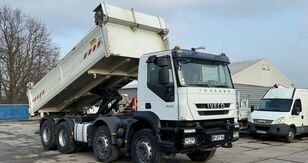 自卸车 IVECO TRAKKER