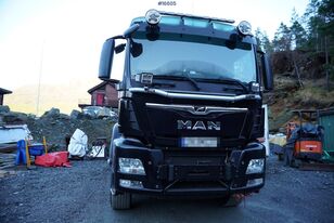自卸车 MAN 2017 Man TGS 26.500 4x4+2 tipper with hydrodrive (snowrigged)