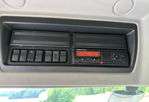 平板卡车 Renault Premium 430 6×2 Brücke mit Ladekran