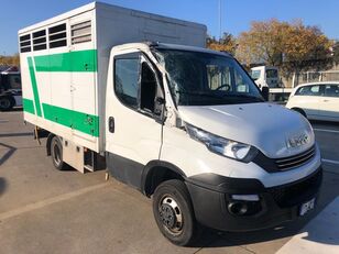 损坏的牲畜运输车 IVECO 35C14 DAILY HI-MATIC