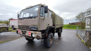 带防水布卡车 Steyr 12M18