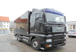 厢式货车 MAN TGA 26.360 6x2 Italszállító + HF