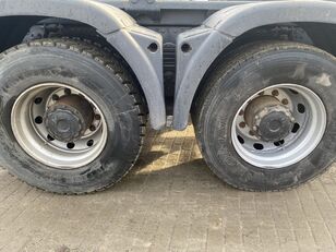 带挂钩升降式装卸车 MAN TGA 33/360 osie 6x4 resor rok 2011