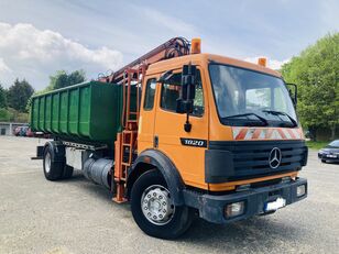 带挂钩升降式装卸车 MERCEDES-BENZ 1820