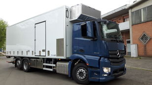 新家禽运输车 MERCEDES-BENZ CHICKS TRASPORT 2022